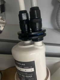 TOCLASのJC501の浄水器について質問です。取り替えようとつまみ TOCLASのJC501の浄水器について質問です。取り替えようとつまみ