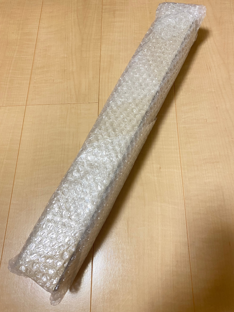 メルカリです。ポスターを丸めた状態で箱に入れ発送したいのですが、こ