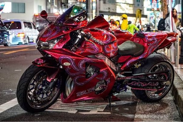 フルカウルバイクのオールペンについて質問なのですが、この画像のようにするには... - Yahoo!知恵袋