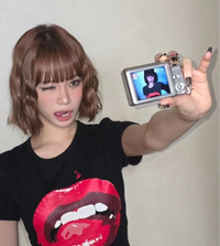 宮脇咲良のデジカメどこのかわかる方いらっしゃいますか