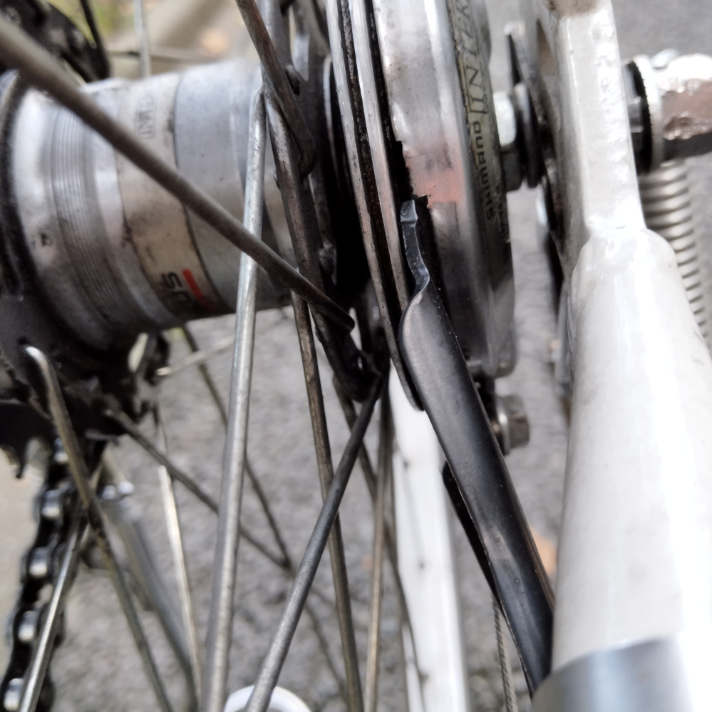 至急】電動自転車の後輪ブレーキがかかりっ放しになりましたYAMAHA 