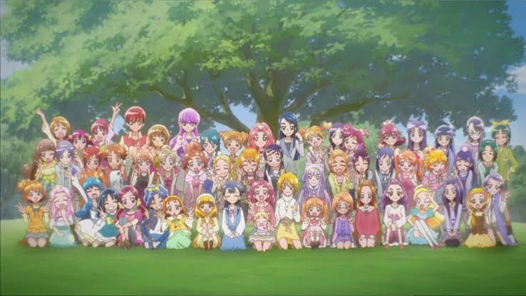 プリキュア の追加戦士について質問です。 ミルキィローズ、キュアフェリーチェ、キュアラメール、キュアマジェスティ等みたく元々仲間だったけど後に追加戦士として戦いに参加するようになるか、 キュアパッション、キュアビート、キュアスカーレット等みたく敵幹部から光堕ちして追加戦士になるか どっち派ですか？