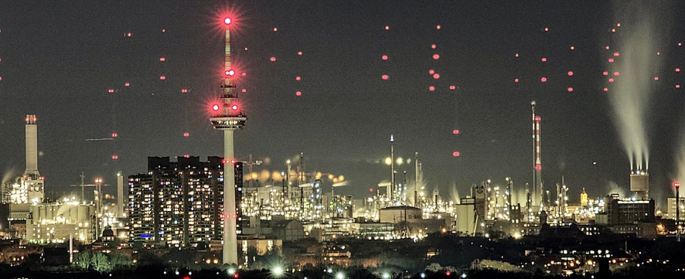 航空障害灯って日本の夜景をぶち壊す一端を担っていますよね