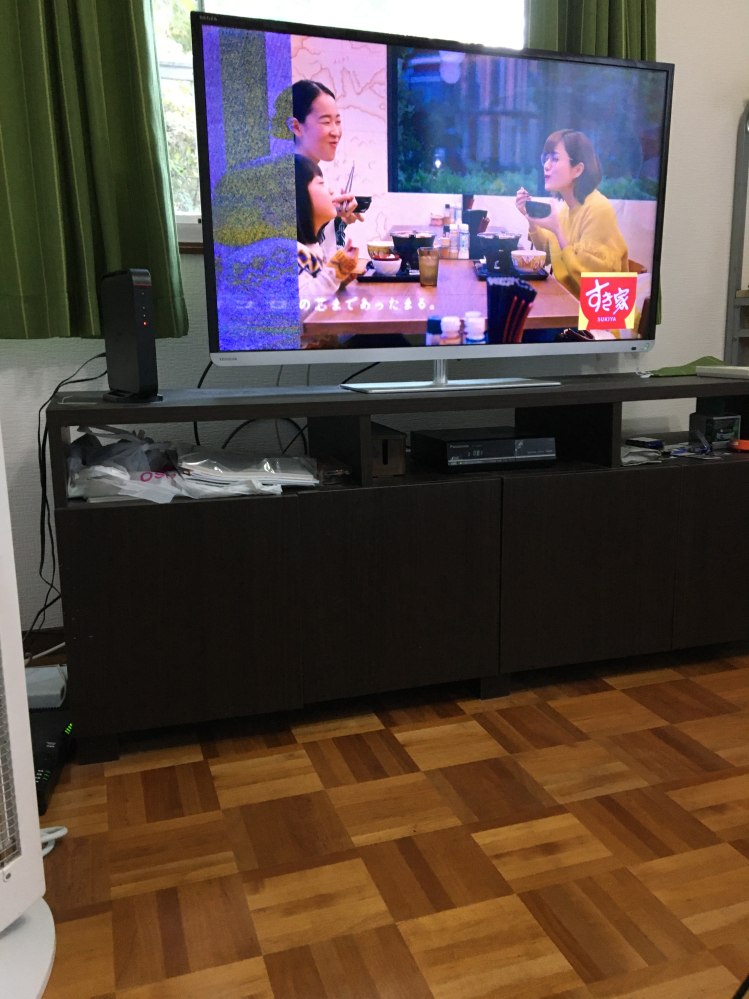 テレビの質問ですregza40j7使用なのですが左の方に砂嵐のようなのが出