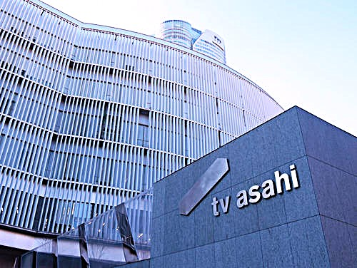 年間視聴率テレビ朝日が開局以来初の “W３冠” 達成 世帯は２年連続 個人も３冠 https://www.oricon.co.jp/news/2362320/full/ テレビ朝日は「2024年年間平均視聴率」(2024年1月1日～12月29日）で、 個人全体・世帯とも３冠（全日帯・ゴールデン帯・プライム帯）を獲得した。 この要因は何だと思います？ 女子アナウンサーの人気も大きいのでは？