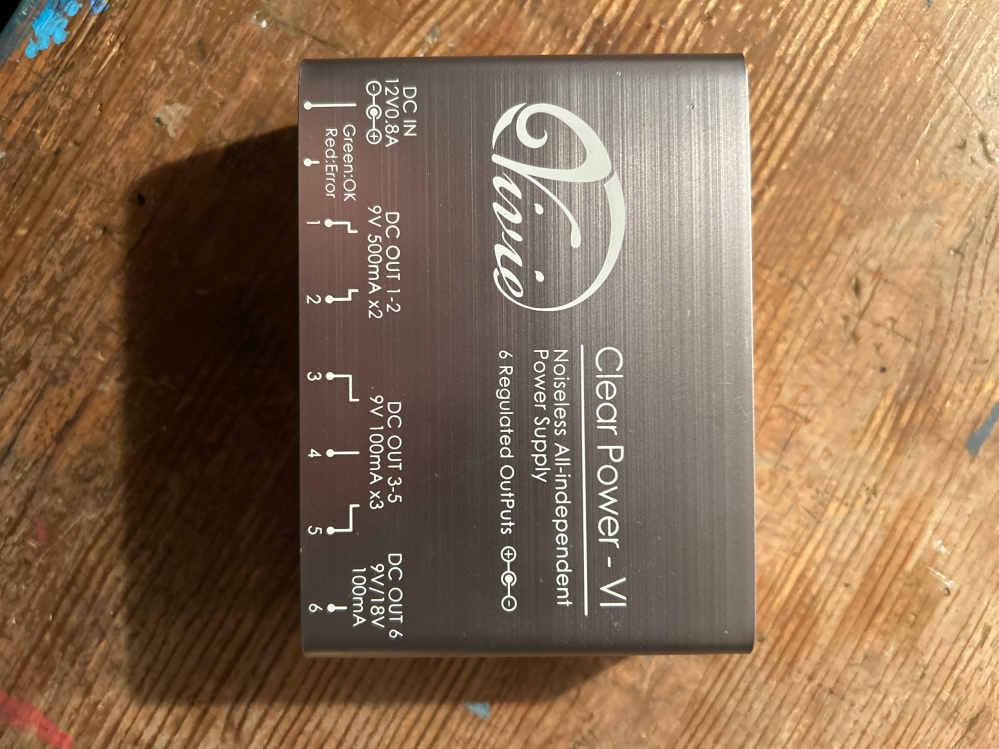 vivieのclearpowerVIというパワーサプライを中古で購入したんで