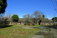 埼玉県の戦争遺跡を教えて下さい。 Wikiなどを見ると 現在は河川敷とか自衛隊基地などになっているところが 多いようですが、見学できるようなところを探しています。 よろしくお願いします。