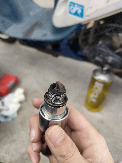 AF27 DIO 実働　50cc 吹き上がり良好 AF27スーパーディオに乗っています信号待ち後などに低回転が吹け上