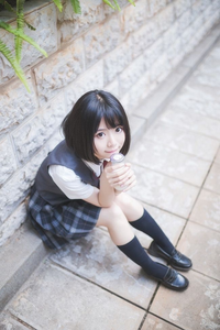 イラスト得意な方、質問では無いのですがお願いがあります。この写真を 上からの写真参考