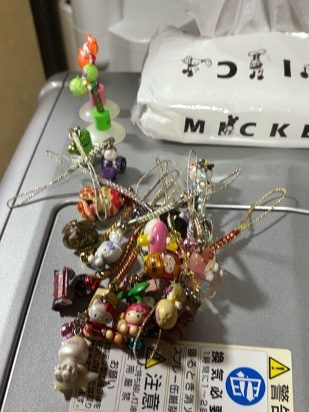 キティちゃんのご当地ストラップ(根付け)について。 - 12年