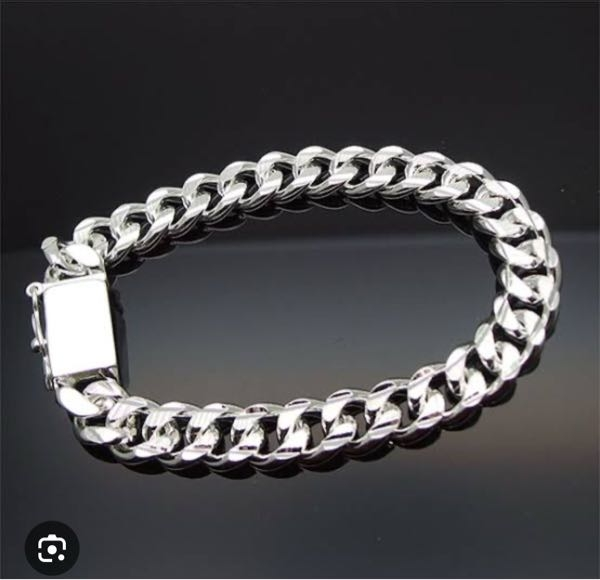 男性の皆さん！】シルバーのブレスレットが3万円ってどう思いますか 