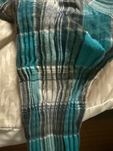 シャツの袖のこのジャバラになってるのどうやったら治りますか？