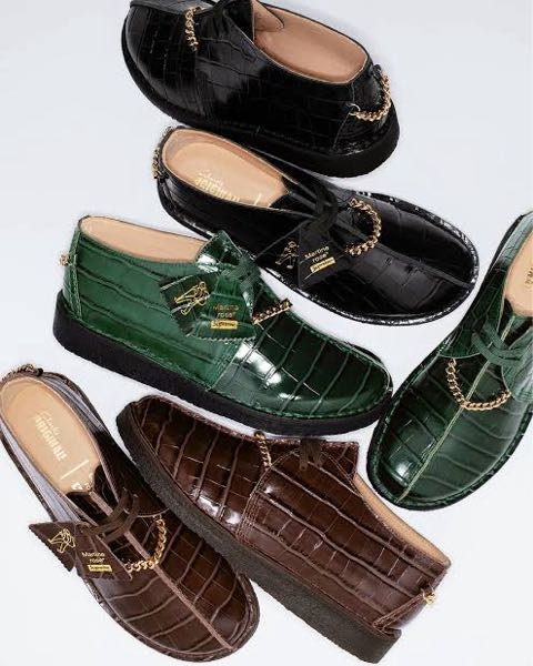 ローファーというか革靴というかレザー系の靴を持ってないので、この去年くらいに出た supreme martinerose の緑色を検討中です。 ローファー初心者には合わせずらいですか？ 僕の基本スタイルはちょっとワイドなデニム中心です