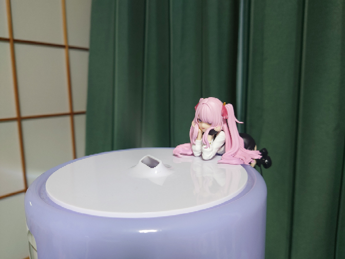 ブック・オフでビニールに入ってるのを買ったんですが…何ていうキャラですかね？バランス悪くて使い用が無いから加湿器に引っ掛けてます（笑）