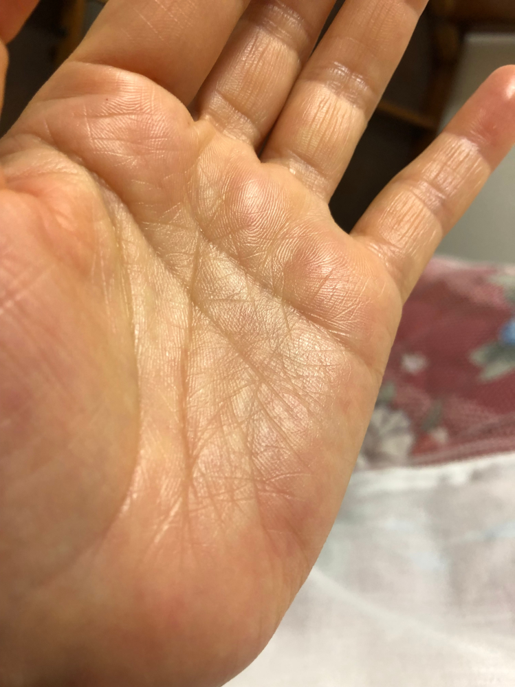 手相これは直感線のように思うのですが…直感に従って生きていれば