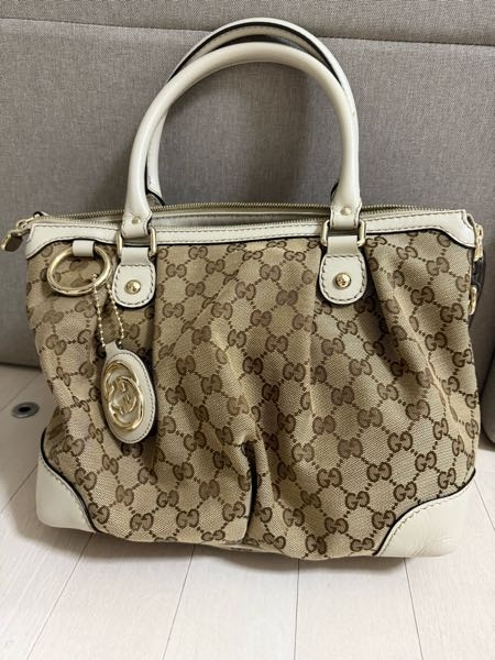 2014年くらいに購入したGUCCIのバッグなのですが、今使うには古臭くて 