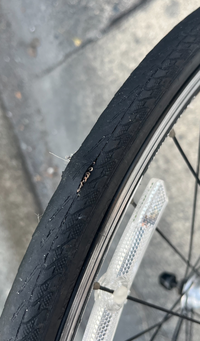 自転車のパンクについて！写真のようなパンクの仕方をしたのは