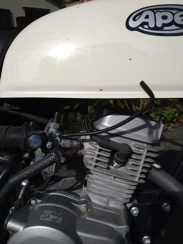 cbr400f  エンジン番号 cbr400fの車体番号エンジン番号について。 - 車体番号N