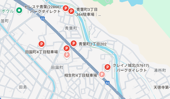 グーグルマップで施設（駐車場）を検索しました。通常よりも薄い色で表示されるものは、他と何が違うのでしょうか？