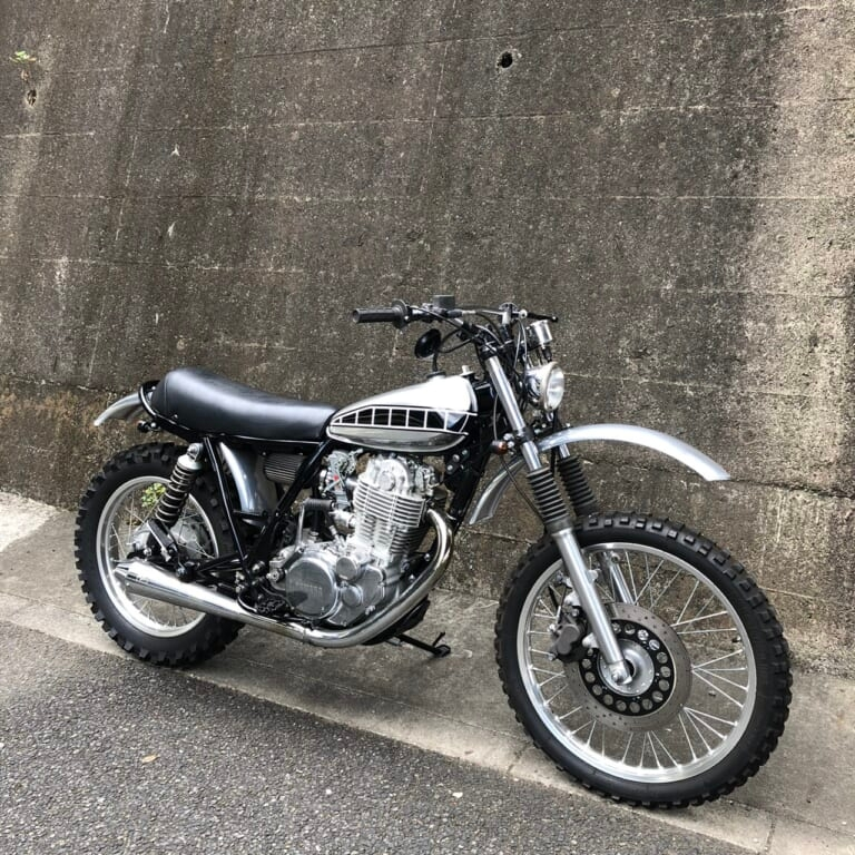 xjr400タンク　4hm rh02j 後期 xjr400 4hm rh02j タンク 燃料タンク 状態良好 - メルカリ