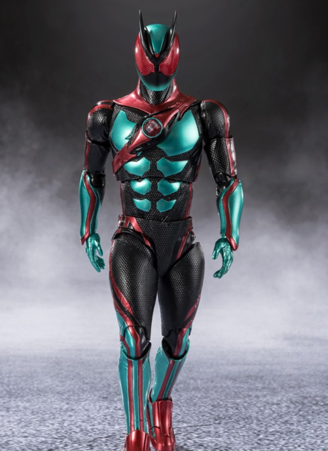 仮面ライダー龍騎のヒロイン杉山彩乃（神崎優衣役）が「GTO