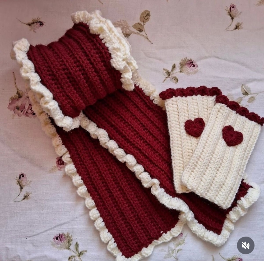 は*ん様 赤いマフラー かぎ針編み リブ編み は*ん様 赤いマフラー