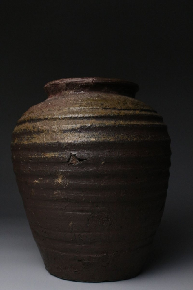 古美骨董】備前壺H21cmです。制作時代を根拠とともに教えてくだ