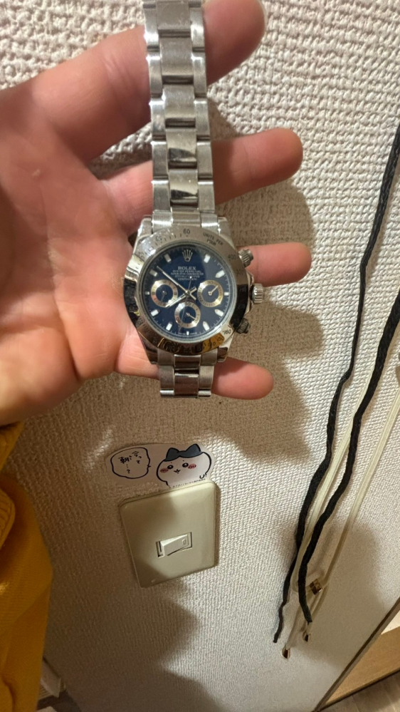 ロレックスについて質問です。こちらのロレックスをおじいちゃんの形見