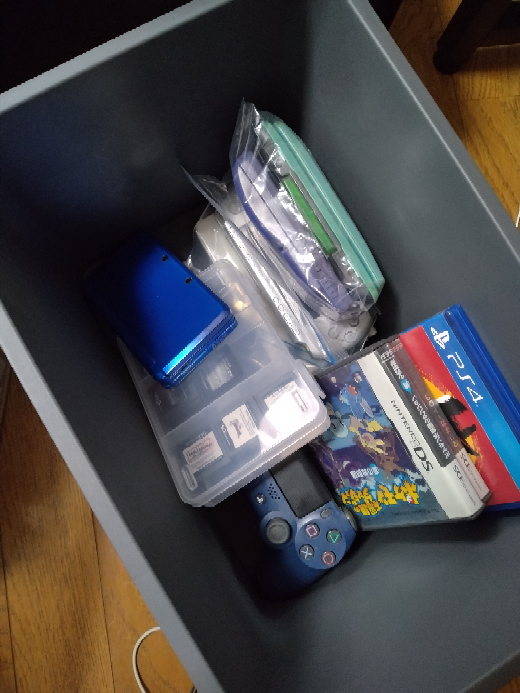 断捨離をガチるなら昔やってたゲーム機も捨てるべきでしょうか。昔から