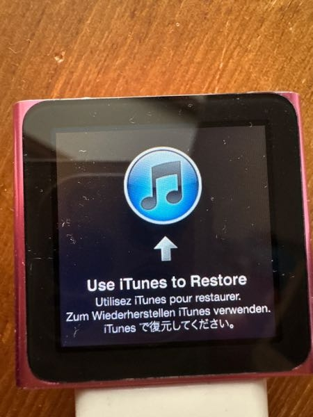 iPod6のイヤホンですまだ、キレイなのでどうか、お願い出します