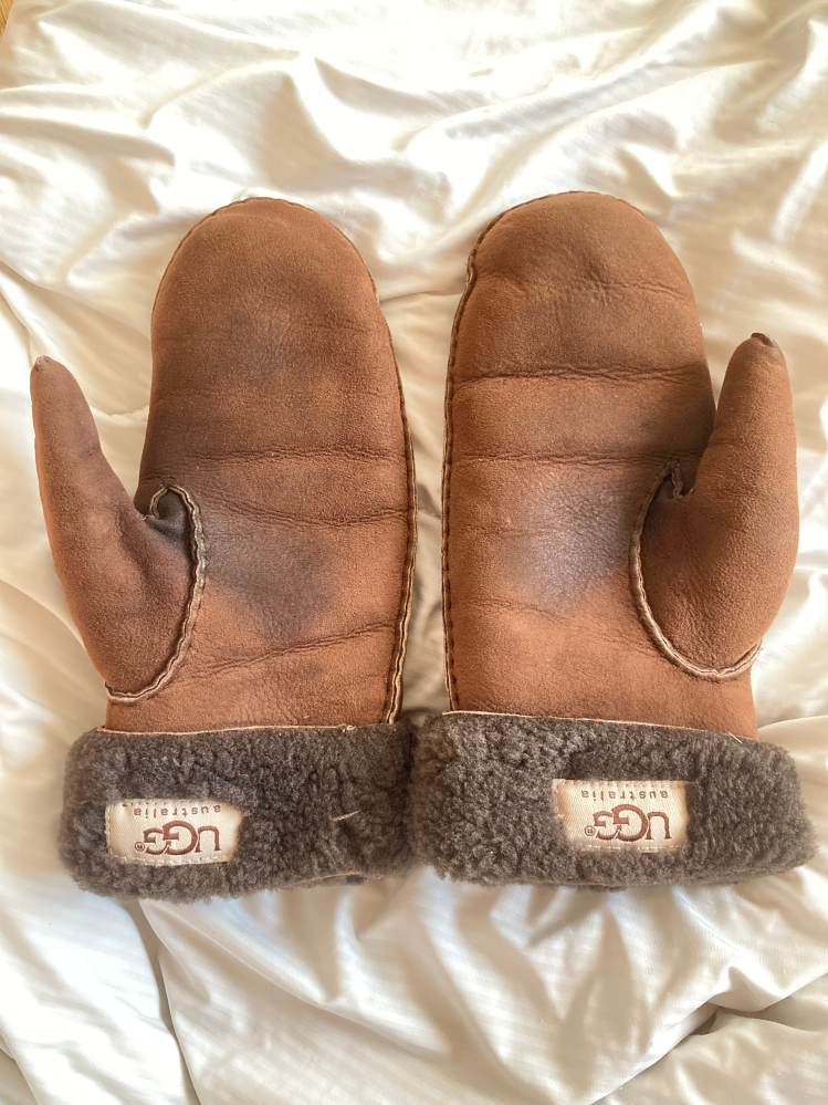 uggのムートン手袋って洗濯しても大丈夫でしょうか？何年も前に買って