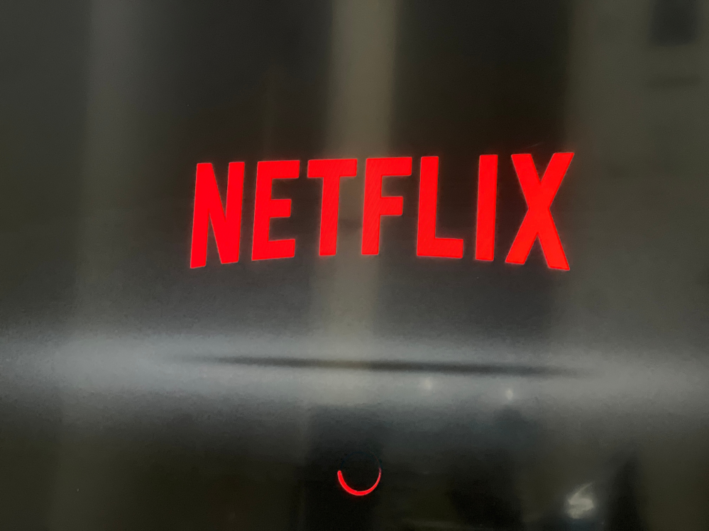 東芝のREGZA型番32V31なのですが、Netflixの読み込み - Yahoo!知恵袋