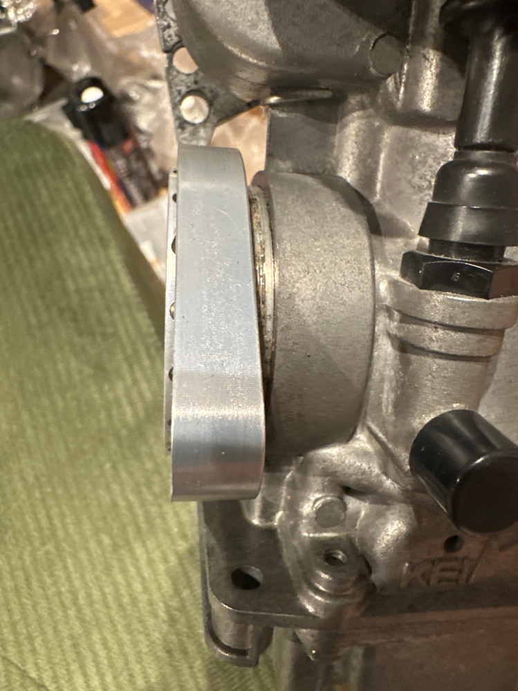 sr400にfcr39をつけました。2%erのインマニを購入し、装着... - Yahoo 