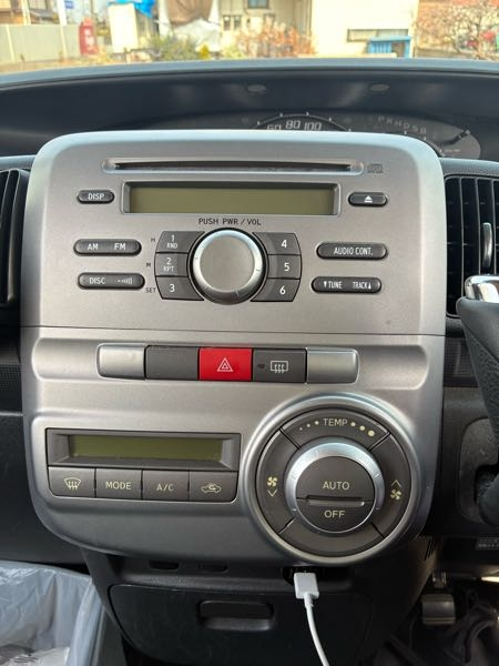 タントL375Sに純正ナビの取り付けについてタントL375Sを購入