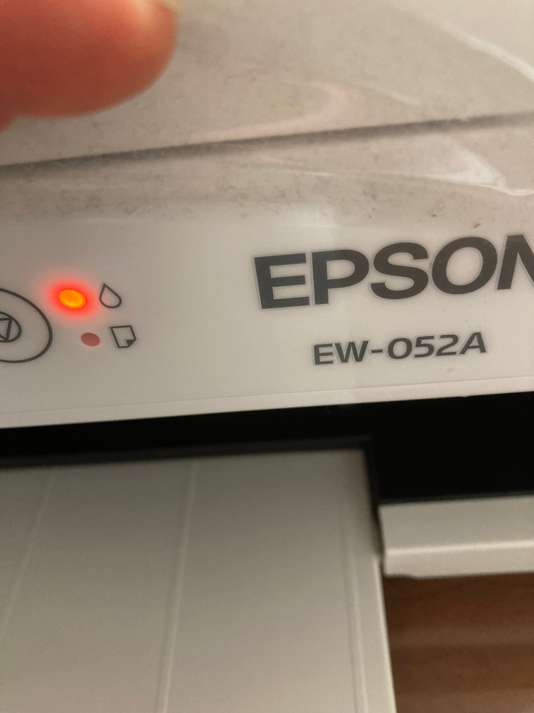 エプソンプリンターEW-052Aの黒インク交換をしたのですが、その後も黒