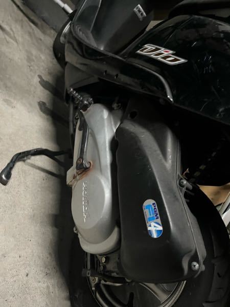 ホンダのdioを譲り受けることになりました。バッテリーがあがってい