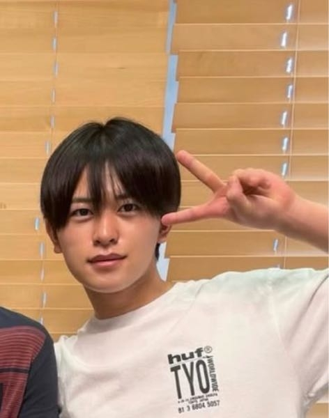 このジャニーズJrは誰ですか？！一目惚れしました、画像検索ではニシタクって言われて困っています