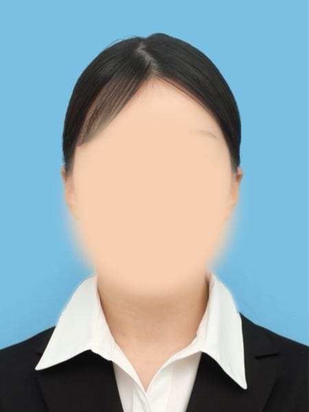 就活用の証明写真なのですが、添付画像のようにスキッパーシャツを着用 