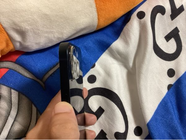 これってカメラ保護フィルムついてますか? - Yahoo!知恵袋