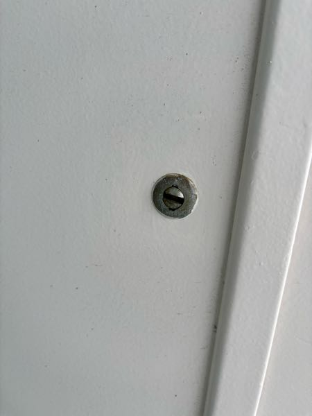 このタイプのメーターボックスどうやって開けれますか？ - コインで 
