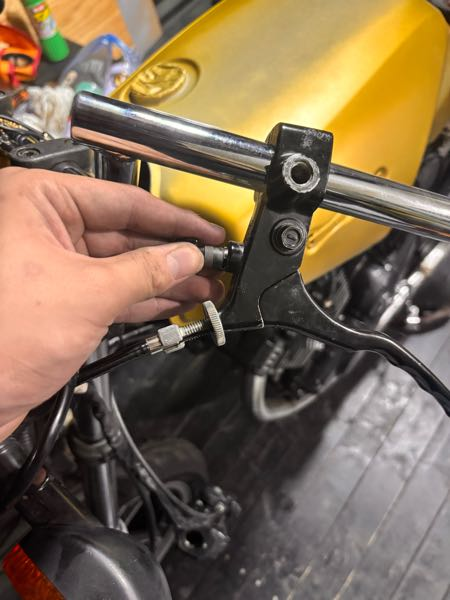 xjr400用のマフラーで「ワルツ機械」と「イノブレ2外伝」とい