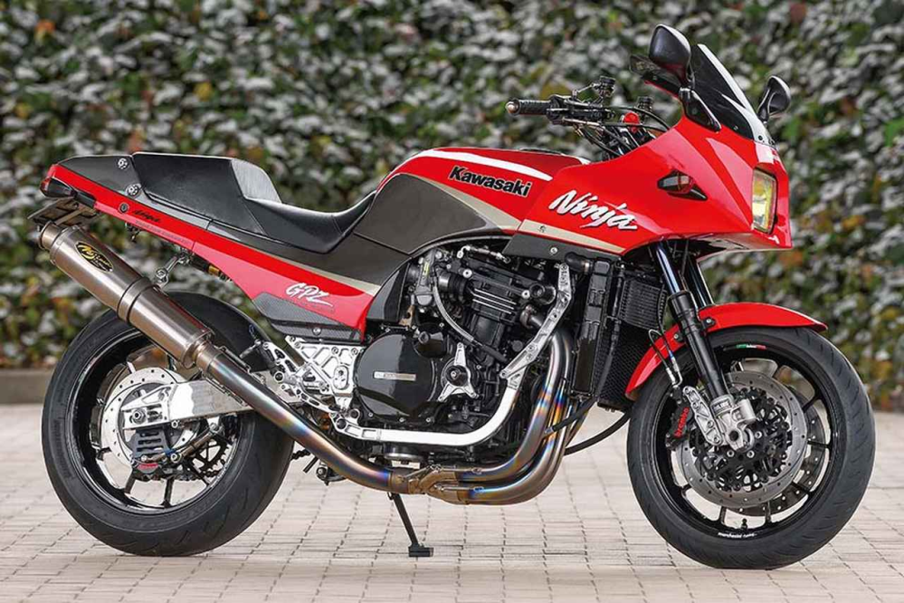 ライブディオZXのチャンバーについてZeroのユーロコルサかZEEKならどち