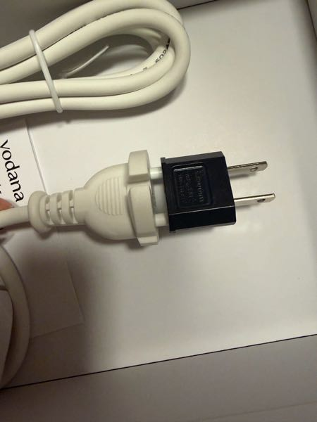 vodanaという韓国のブランドの40mmのコテを買ったのですがプラグ