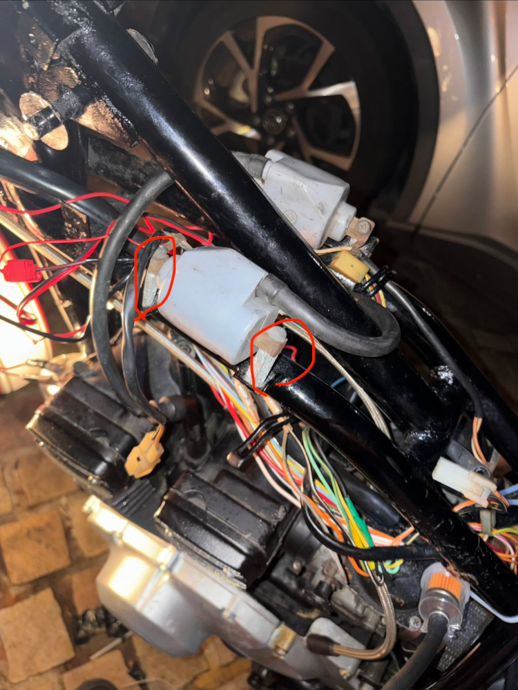 タイヤナットについて質問です。ジュラルミン製のナットはちゃんと規定