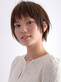 私は日本人顔で特別ブスではないですが平凡な顔で可愛くはないで Yahoo 知恵袋