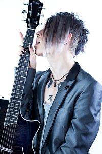 雅 Miyavi さんの髪型について質問です こんな髪型にしたいのですが 後 Yahoo 知恵袋