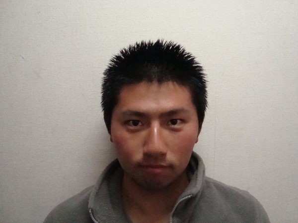 就活の髪型について来週の月曜日 17日 に面接があります 私は３ Yahoo 知恵袋