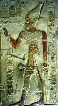 エジプトの壁画ってなんで上半身だけ正面を向いて他は横向きなのですか 壁 Yahoo 知恵袋