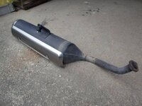 マフラーから水蒸気がいつまでも出続けるのですが 原因は何だと思 Yahoo 知恵袋