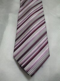 今時 レジメンタルのネクタイってダサいですか 今時 の意味をとらえかね Yahoo 知恵袋